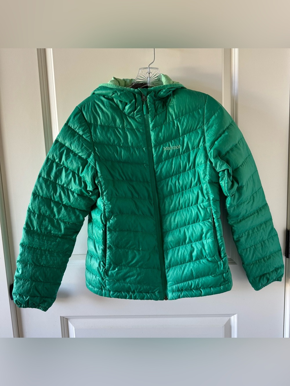 Marmot lighweight puffer coat
